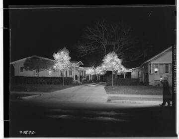 L1.1 - Lighting, misc. - Christmas lighting