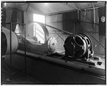 O1 - Oil Wells & Equipment - motor & pump