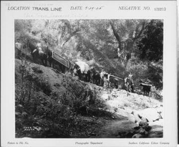 Vincent Transmission line - In Dark Canyon