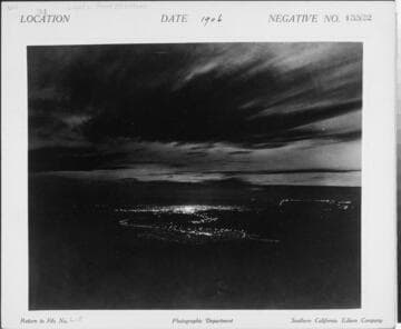 L1.1 - Lighting, misc. - city lights as seen from Mount Wilson in 1906