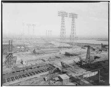 Long Beach Steam Station, Plant #3 - General view of yard