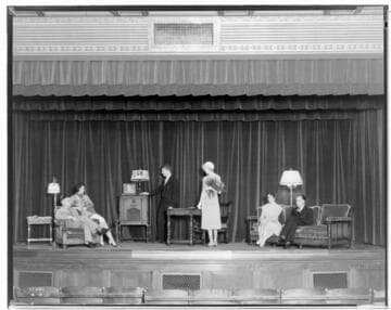 L1.1 - Lighting, misc. - Stage Play