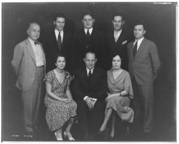 P1.1 - Group Portraits