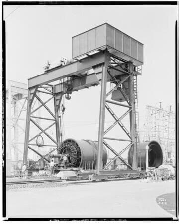 Condenser intallation at La Fresa Substation