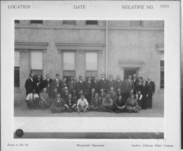 P1.1 - Group Portraits