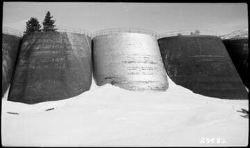 Big Creek, Florence Lake Dam - Testing coatings for concrete