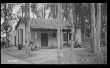 Palos Verdes Substation building