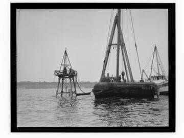 Santa Monica water meter, platform and boat