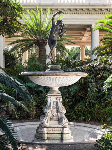 Tomei Albiani Fountain