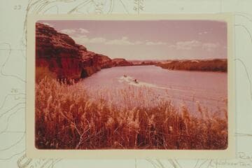 Boats in the Friendship Cruise running below Anvil Bar