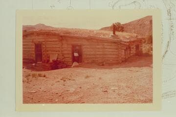 Four-room house at Sand Wash Ferry