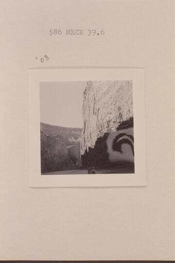 Crack in wall near dam site at Mile 39 1/2