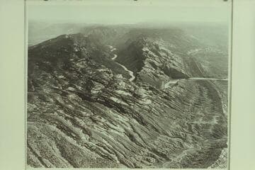 Lower end of Rainbow Park and Split Mountain