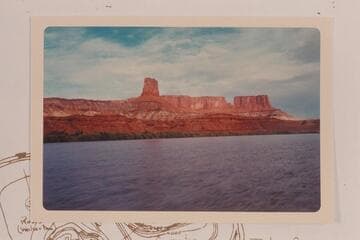 Buttes at end of Steer Mesa from about Mile 35 3/4 in Labyrinth Canyon