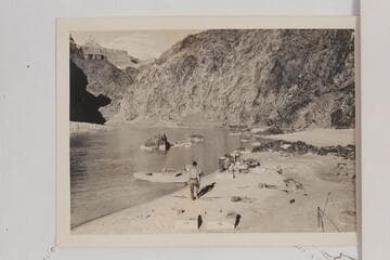 The Dusty Dozen prepare for departure from Pipe Creek