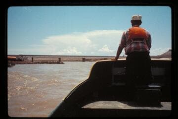 Approach bridge, El Paso, San Juan River
