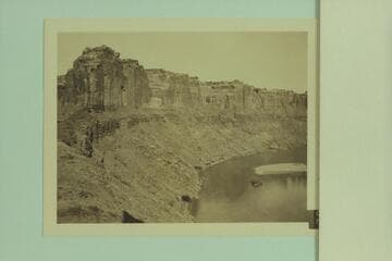 Up into the lower loop of The Bowknot from the Saddle.  Easton, Leeds, Wheeler cruise on the "Paddy Ross."