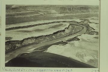 Valentine Bottom.  Green River