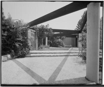 Pelletier, Mr. and Mrs. Louis, residence