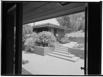 De Long residence [?]