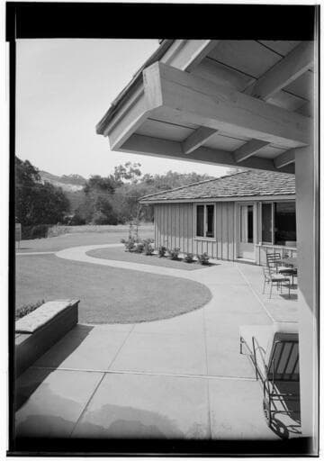 [Unidentified residential landscaping]