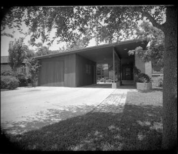 Sandfield, Max, residence