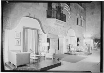 [Barker Bros. store]