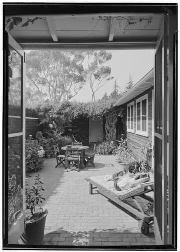 Kline, Mr. and Mrs. Frederick T., residence