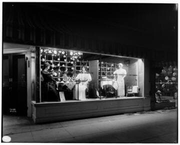 D2.3 - Displays, Window - Long Beach Office window display at night