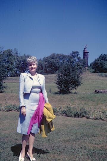 [House Beautiful staff--miscellaneous]