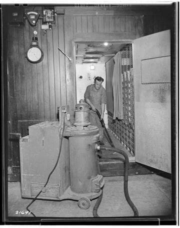 Poultry Book - Childer's and Hatch