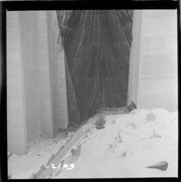 Big Creek, Florence Lake Dam - View of Intrados Arch #52