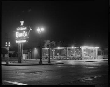 Brad's Restaurant - exterior and interiors