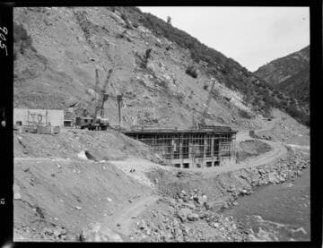 Big Creek - Mammoth Pool - General view of Powerhouse