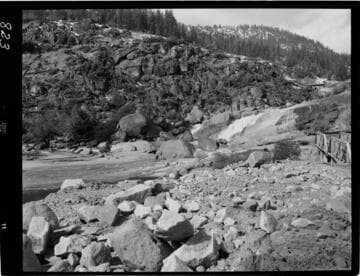 Big Creek - Mammoth Pool - Confluence of Chiquito Creek and San Joaquin River after storm