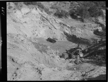 Big Creek - Mammoth Pool - Open cut at Shakeflat