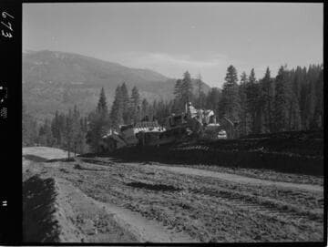 Big Creek - Mammoth Pool - Loading DW-20 in borrow Area No. 2