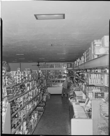 Island Market interior