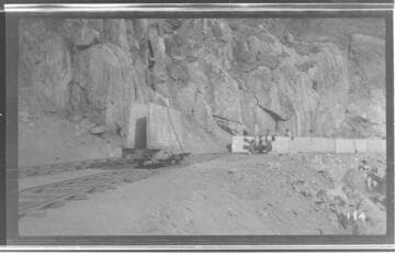 Placing slabs at Kaweah #3 Hydro Plant