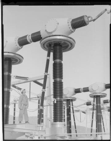 500 kV Air Blast Circuit Breaker with SCE lineman standing by