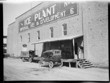 Customer parked at loading dock of Imperial Ice & Development Co