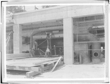 Etiwanda Steam Station - General view of erection of #1 Condenser