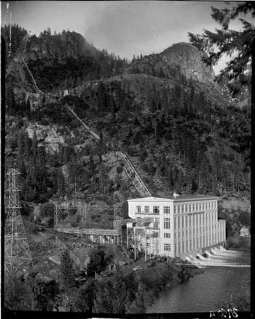 Big Creek Powerhouse #1 and penstocks