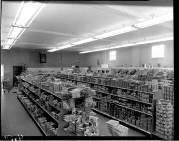 Small market interior
