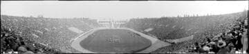 Football game, Stanford University and University of Southern California, Los Angeles Coliseum, Los Angeles. October 17, 1925