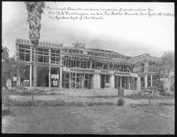 Huntington residence under construction