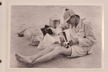 John Mull, camera fiend.  Upper end of Lake Mead