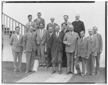 Seismology Laboratory group, 220 North San Rafael, Pasadena. 1929