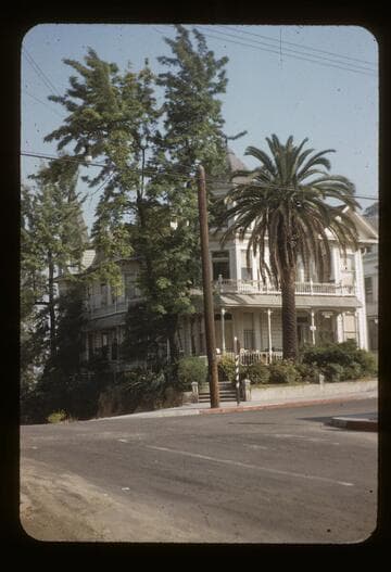 Bunker Hill Avenue and 2nd Street