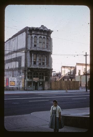 Wrecking old bank building